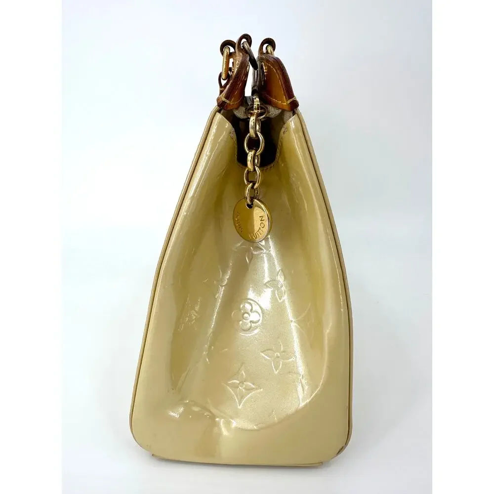 Louis Vuitton Brea MM Monogram Vernis Cream Patent Leather Bag + Entrupy Cert